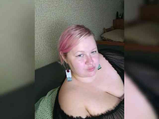 SashaLyubov webcam