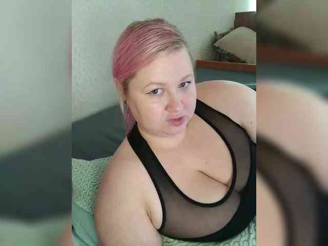 SashaLyubov webcam
