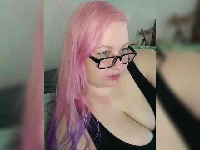 SashaLyubov webcam