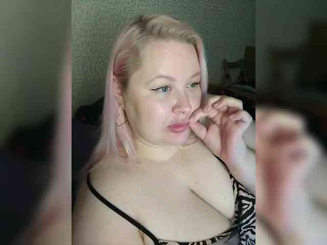 SashaLyubov webcam