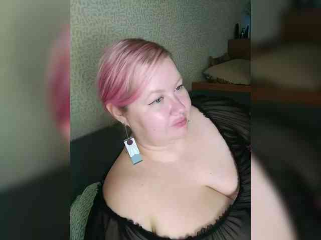 SashaLyubov webcam