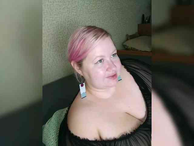 SashaLyubov webcam