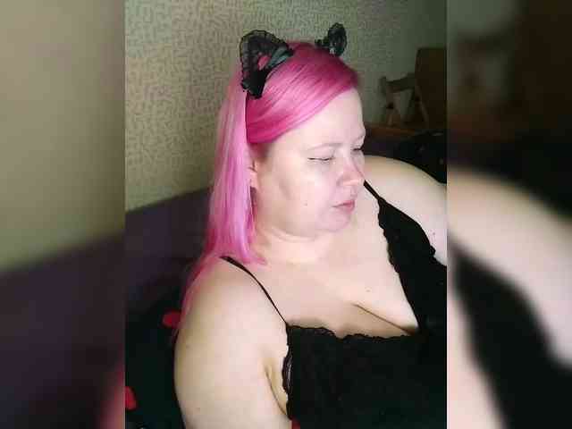 SashaLyubov webcam
