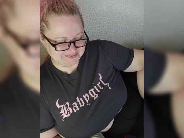 SashaLyubov webcam