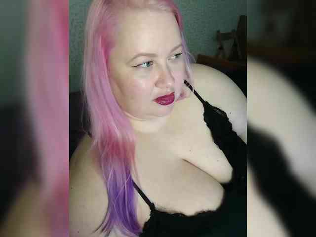 SashaLyubov webcam