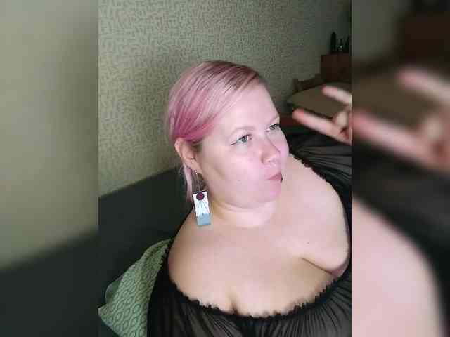 SashaLyubov webcam