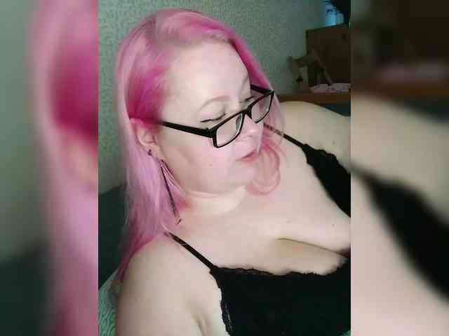 SashaLyubov webcam