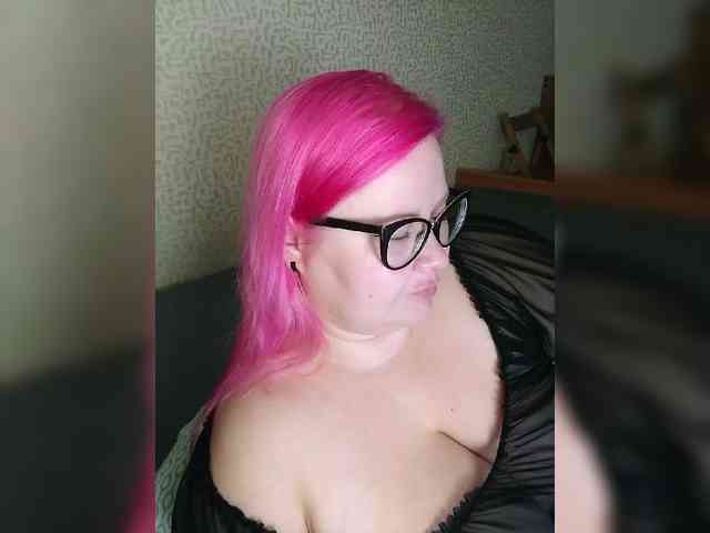 SashaLyubov webcam