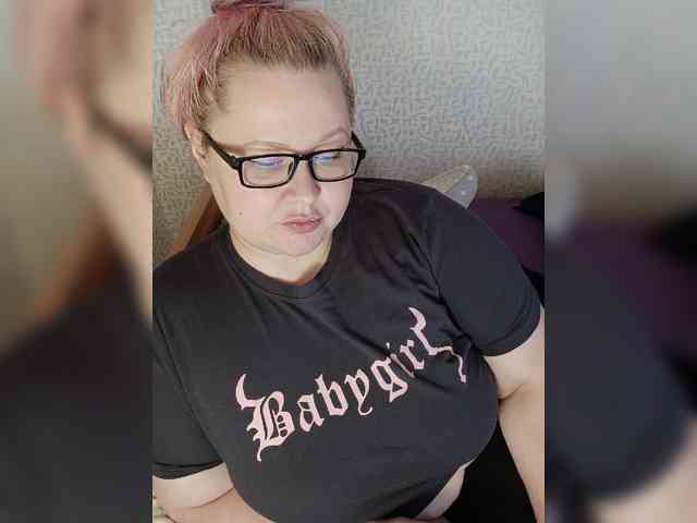 SashaLyubov webcam