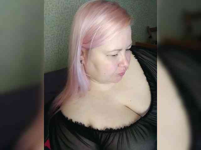 SashaLyubov webcam
