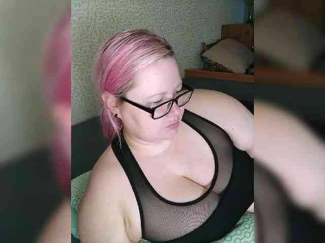SashaLyubov webcam