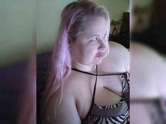 SashaLyubov webcam