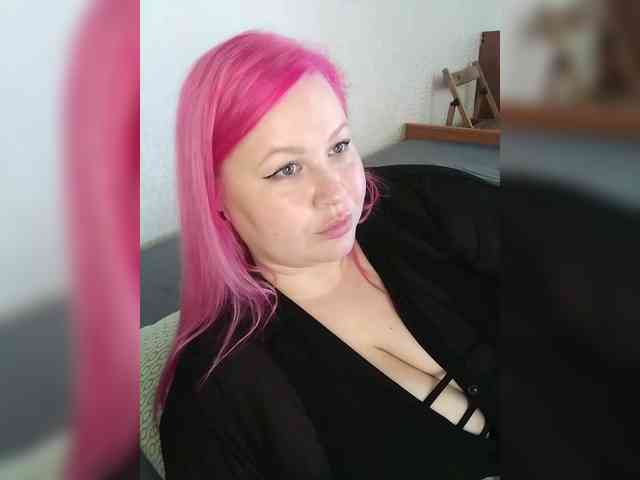 SashaLyubov webcam