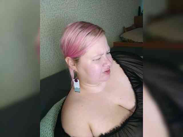 SashaLyubov webcam