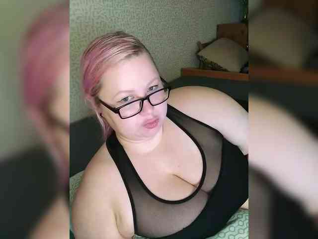 SashaLyubov webcam