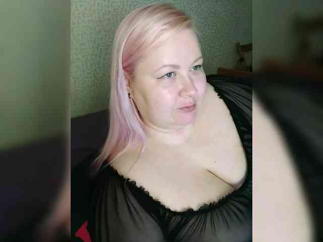 SashaLyubov webcam