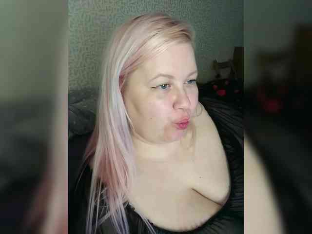 SashaLyubov webcam