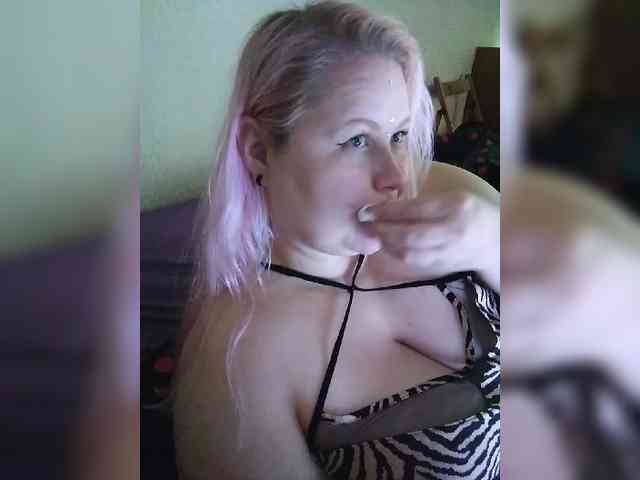 SashaLyubov webcam