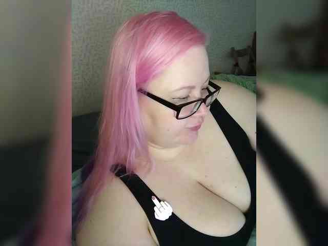 SashaLyubov webcam