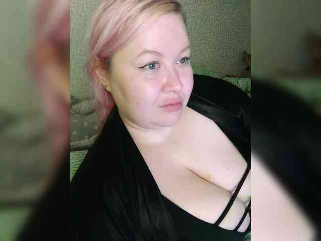 SashaLyubov webcam