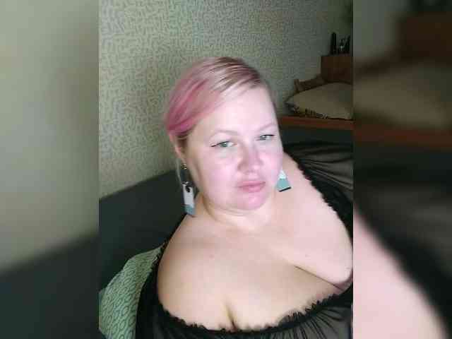 SashaLyubov webcam