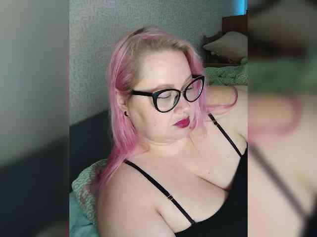 SashaLyubov webcam