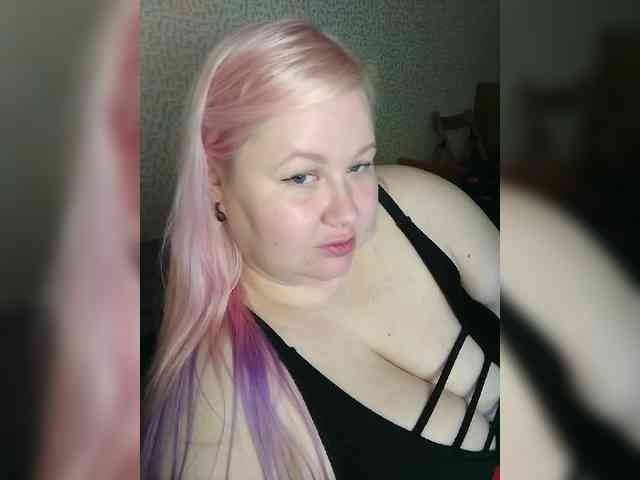 SashaLyubov webcam