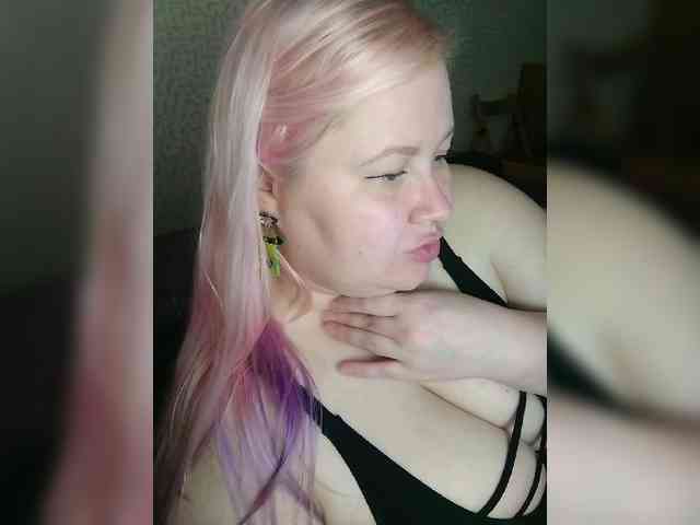 SashaLyubov webcam