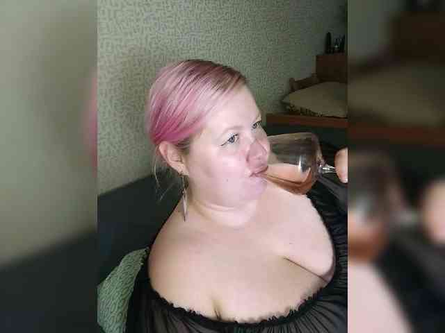 SashaLyubov webcam