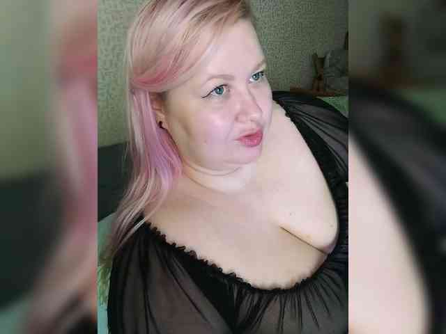 SashaLyubov webcam