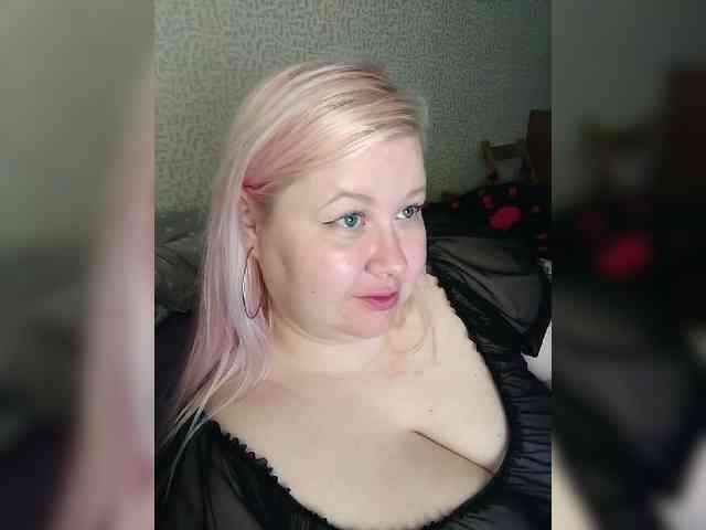SashaLyubov webcam