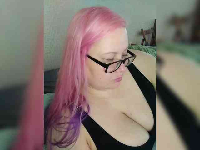 SashaLyubov webcam