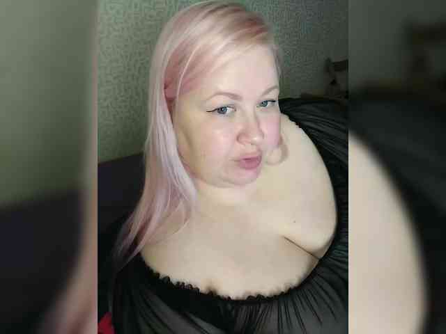 SashaLyubov webcam