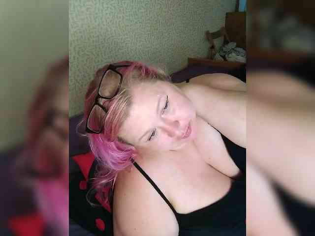 SashaLyubov webcam