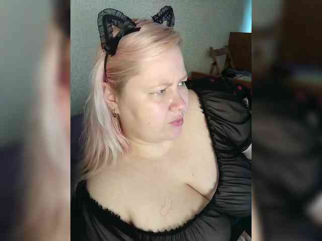SashaLyubov webcam