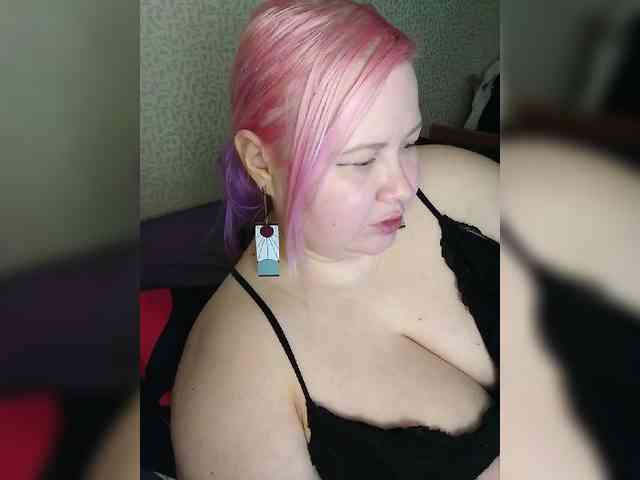 SashaLyubov webcam