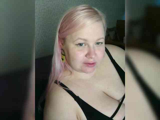 SashaLyubov Live Webcam on BongaCams