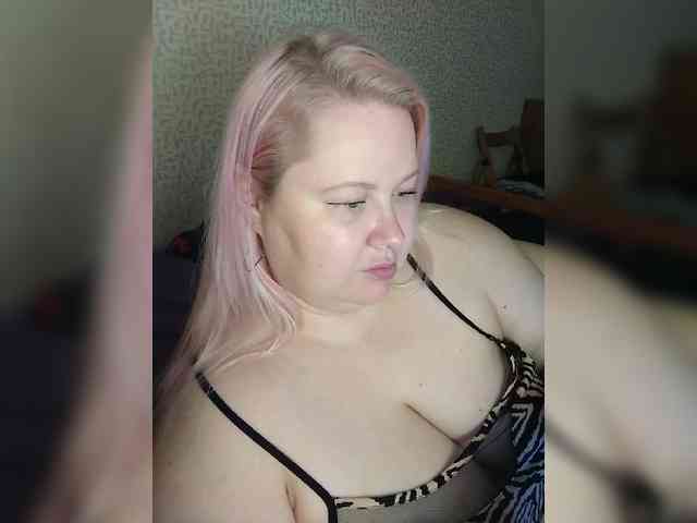 SashaLyubov webcam