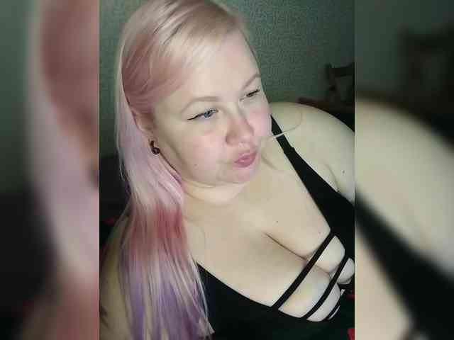 SashaLyubov webcam