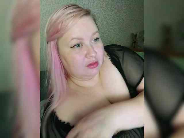 SashaLyubov webcam