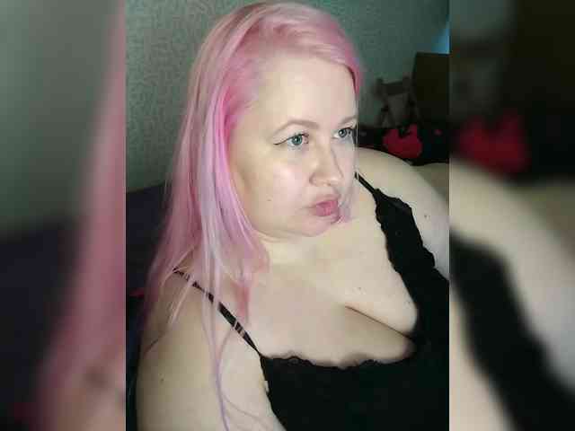 SashaLyubov webcam