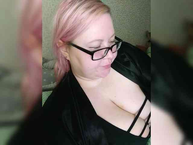 SashaLyubov webcam