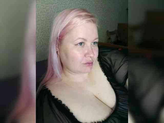 SashaLyubov webcam