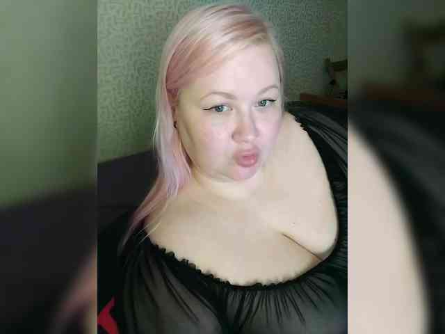 SashaLyubov webcam