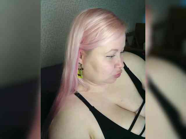 SashaLyubov webcam