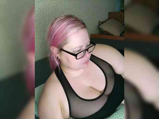 SashaLyubov webcam