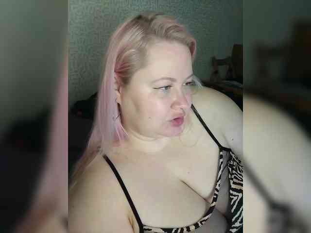 SashaLyubov webcam