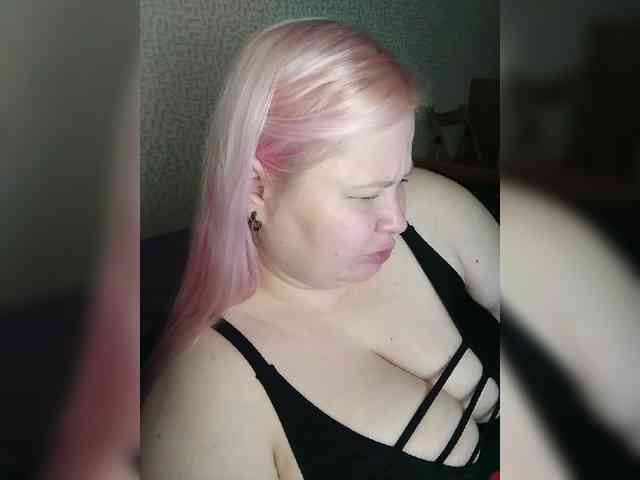 SashaLyubov webcam