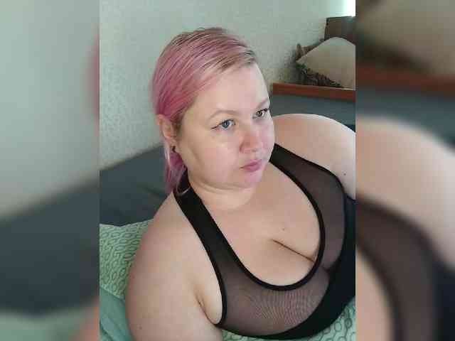 SashaLyubov webcam