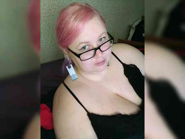SashaLyubov webcam